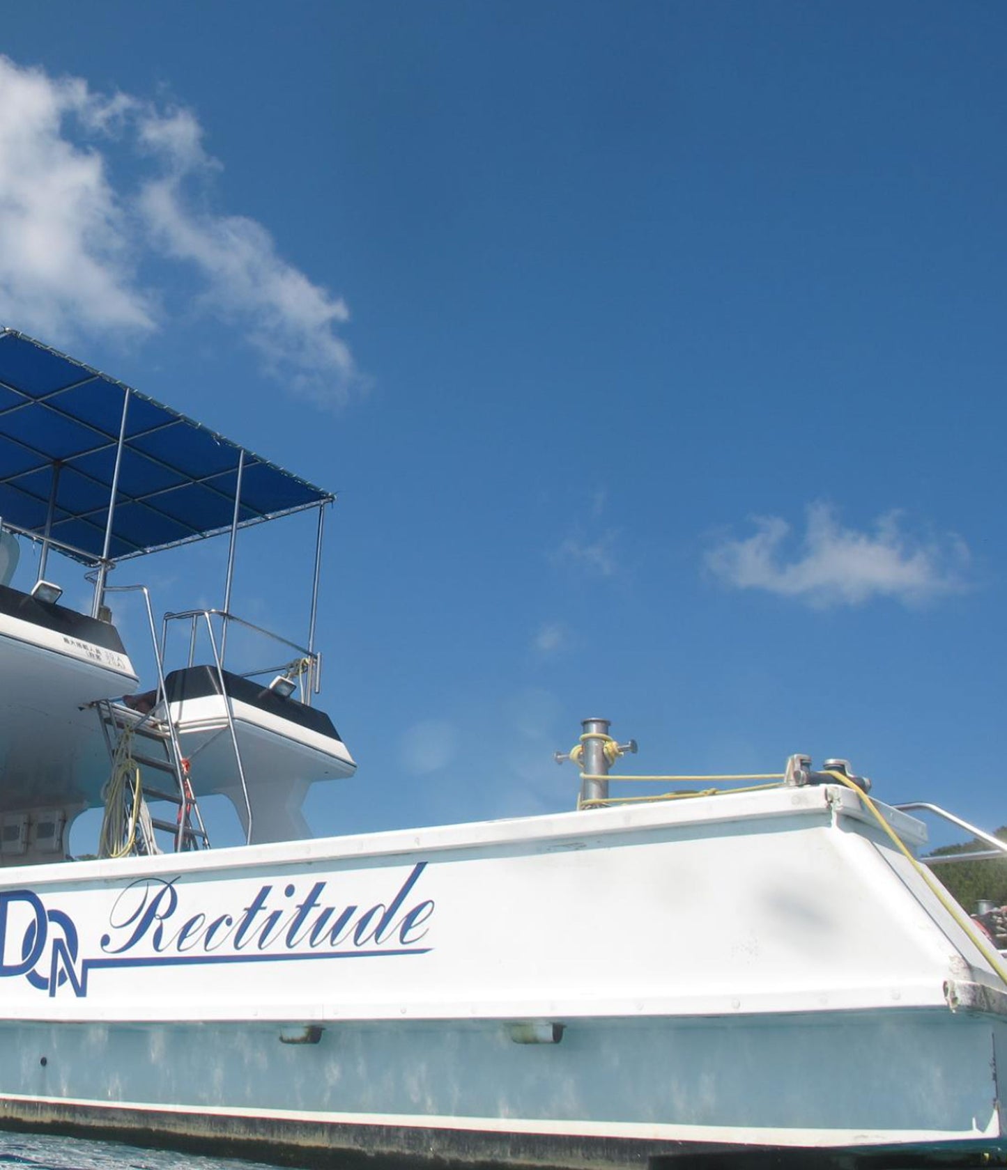 Okinawa Private Charter: Comfortable Leisure Yacht